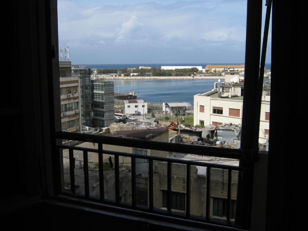 Talal Hotel Бейрут Экстерьер фото